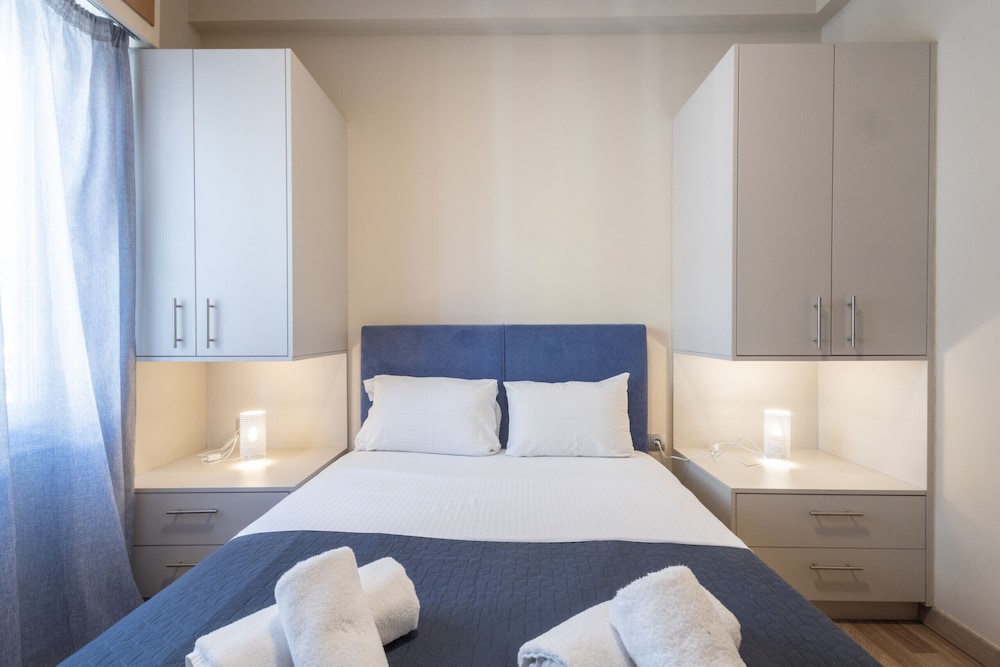 Kastella Waves Chic 2-bedroom Getaway