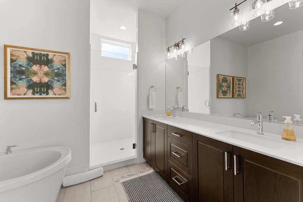 Villa #20 At Bloomington Country Club 3 Bedroom Condo