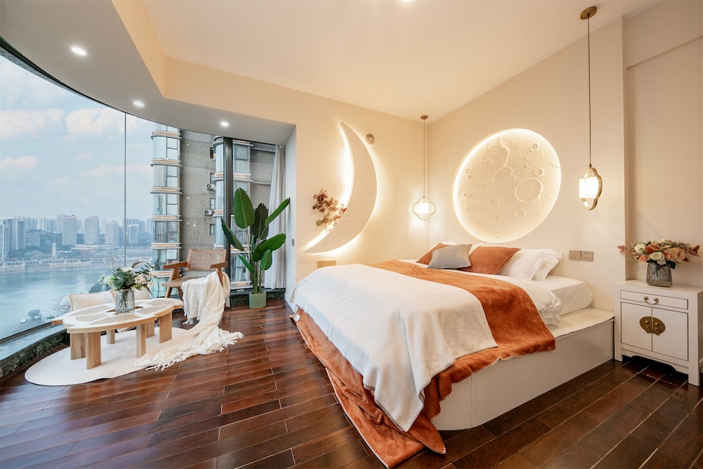 Baihong Riverview Drone Show Apartment