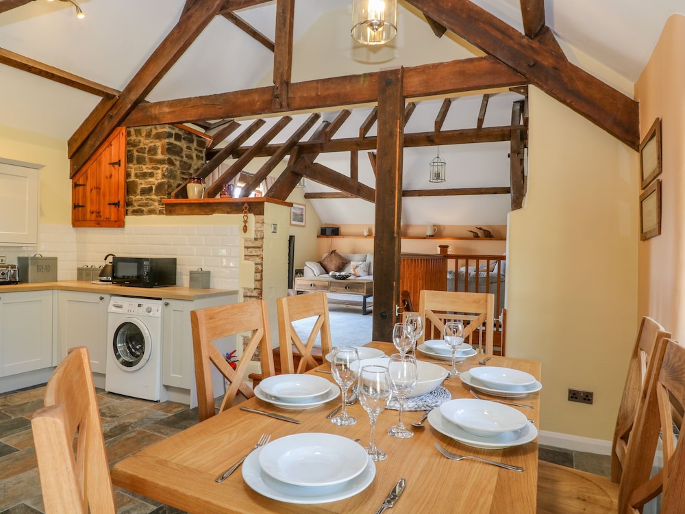 Oak Cottage