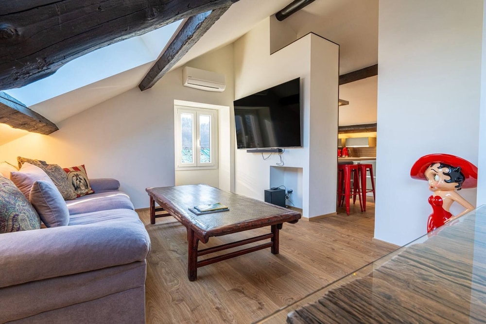 One & Only Losone Suite