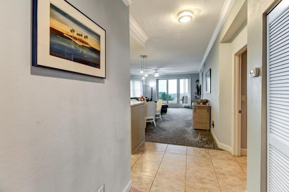 2-ocean-place view 4