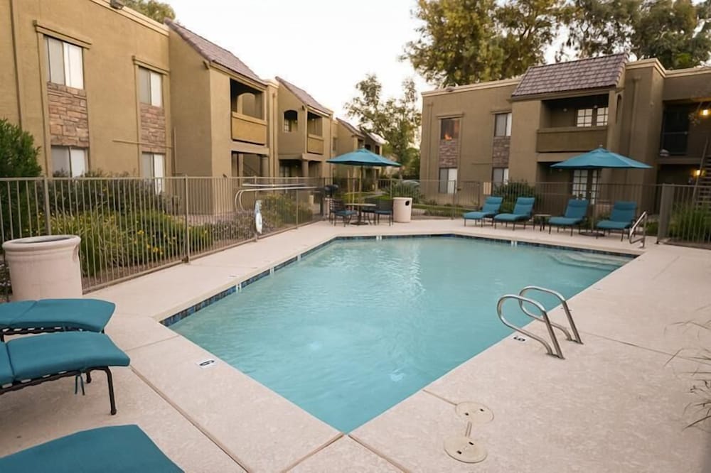 Traditional Touch By Signature Vacation Rentals