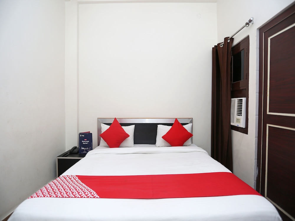 OYO 13095 Ganesh Mangal Guest House