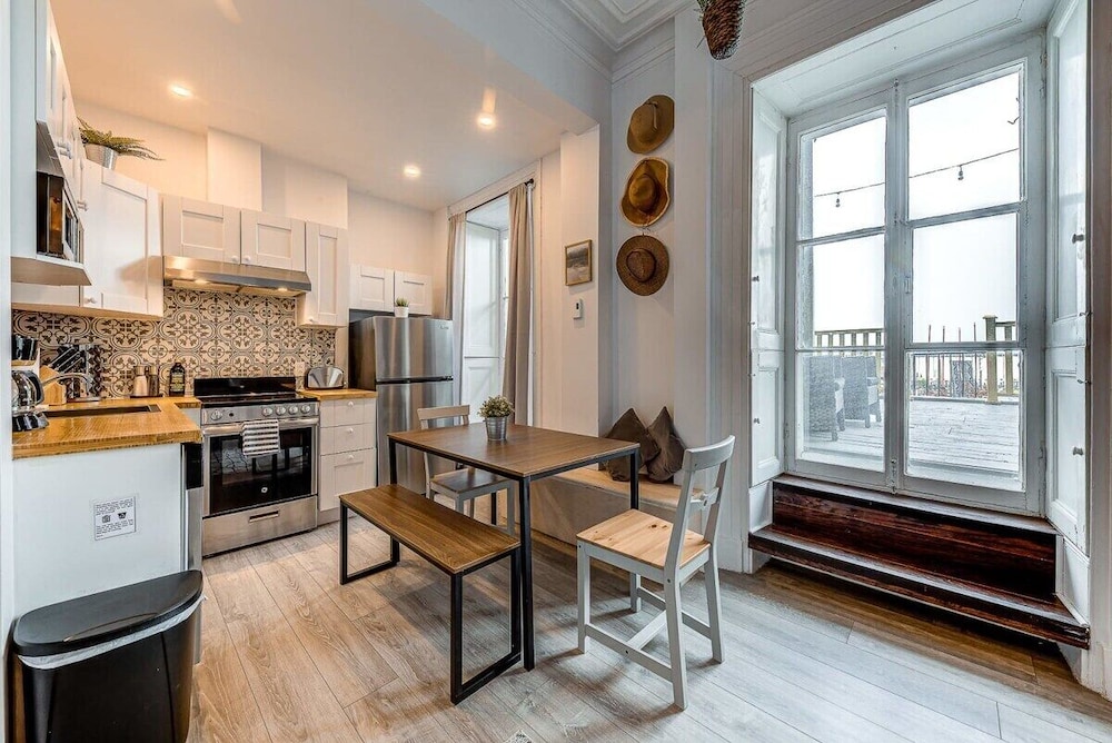 Remparts 2 Bed w Private terrace & sauna view 3