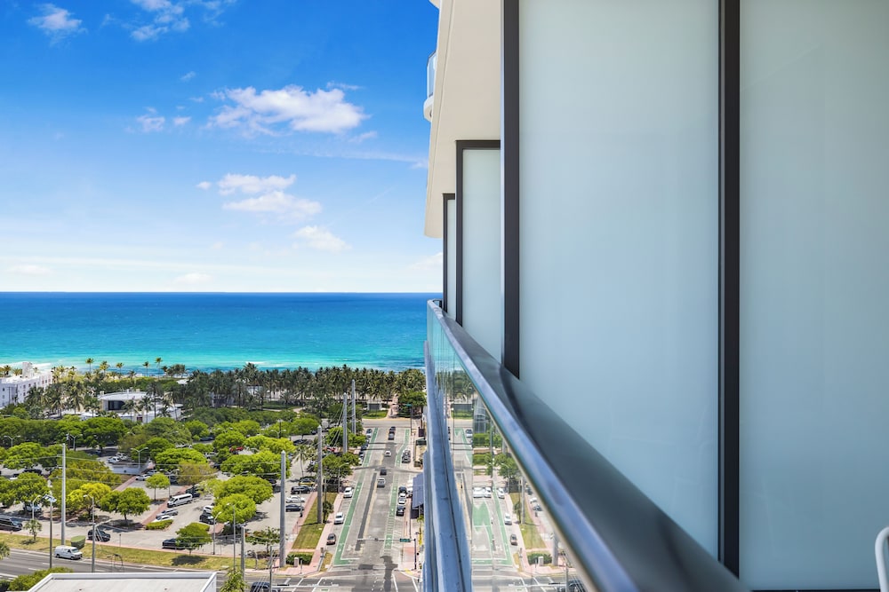 Luxury Condos Near Miami Beach