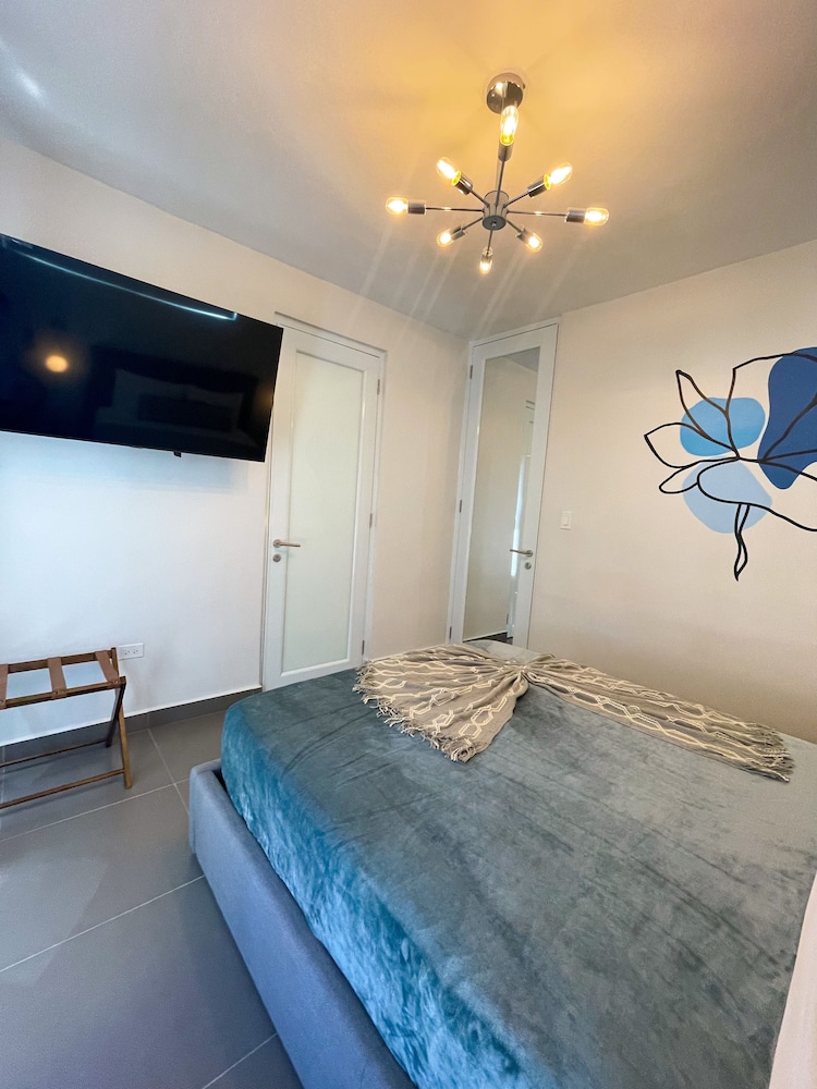 Rosalina Ocean Park - Property Image 42