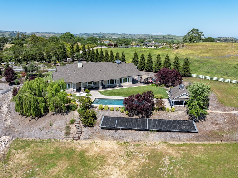 Frontier Farmhouse