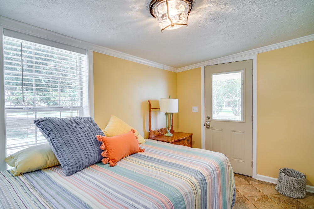 Lakefront Jonesville Cabin w/ Dock  Fire Pit! - Property Image 23