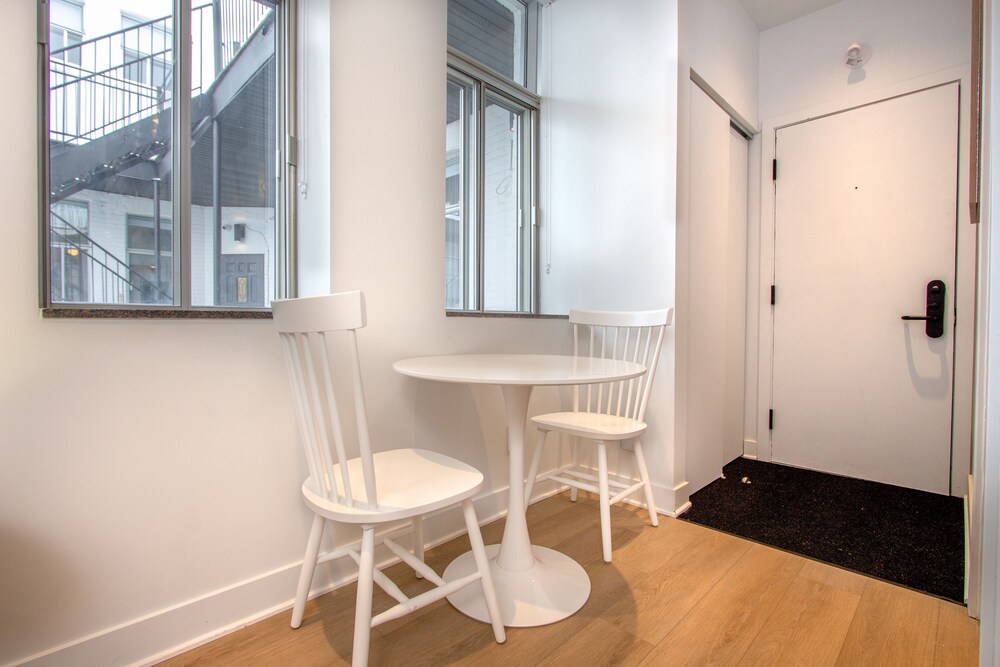 Unique Stays - 4119 St-Denis