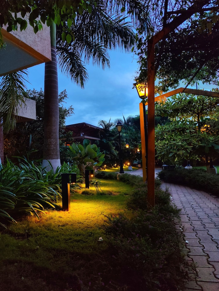THE YELLOW BAMBOO RESORT AND SPA