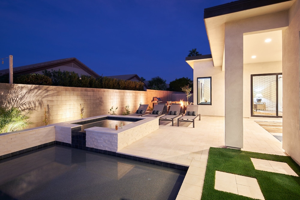 Luna Luxe - Private Pool - Hot Tub - Fire Pit