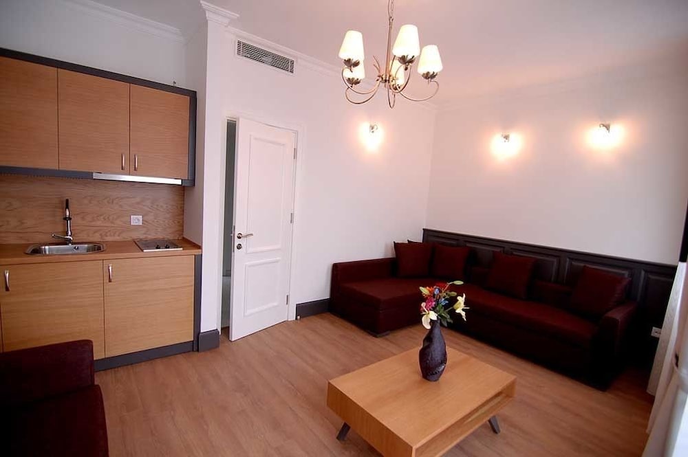 Mayer Cihangir Suites