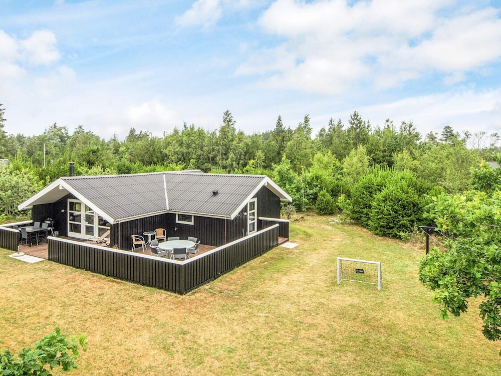 6 Person Holiday Home in Norre Nebel
