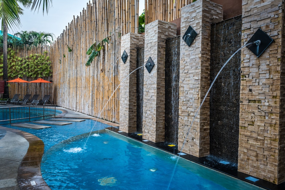 The Beach Heights Resort
