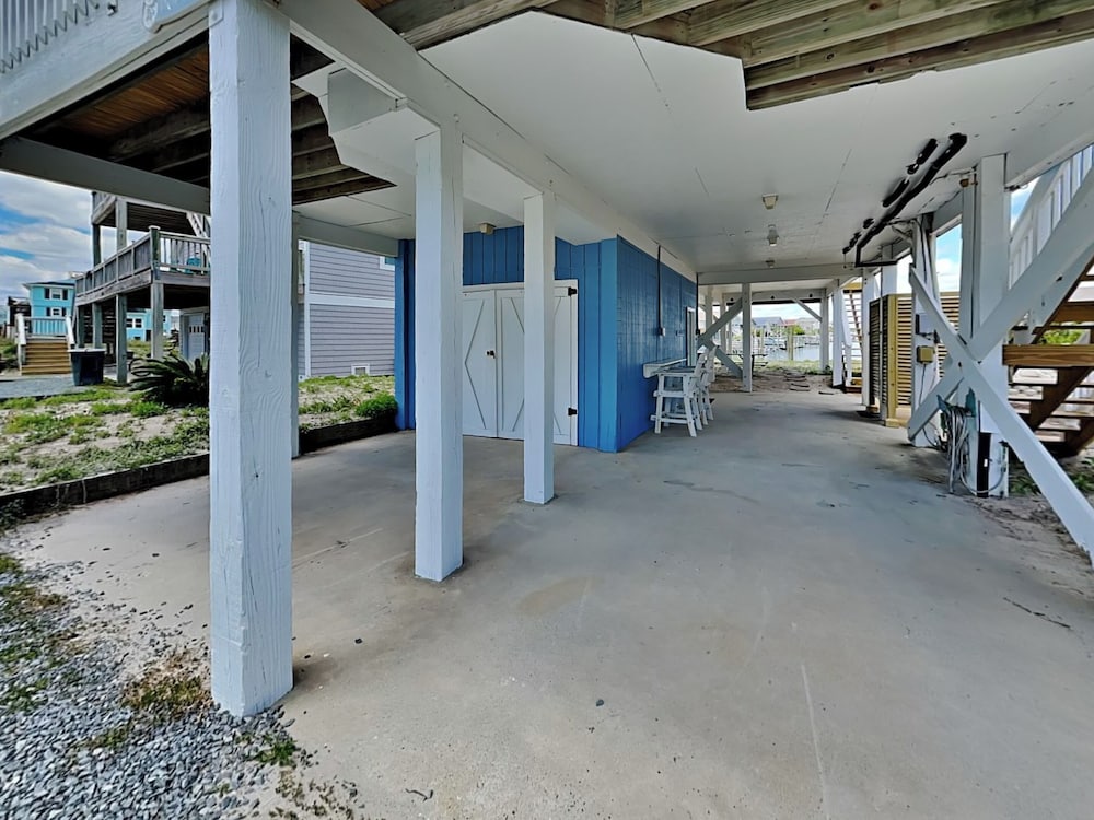 The Last Dollar Cottage by Topsail Realty