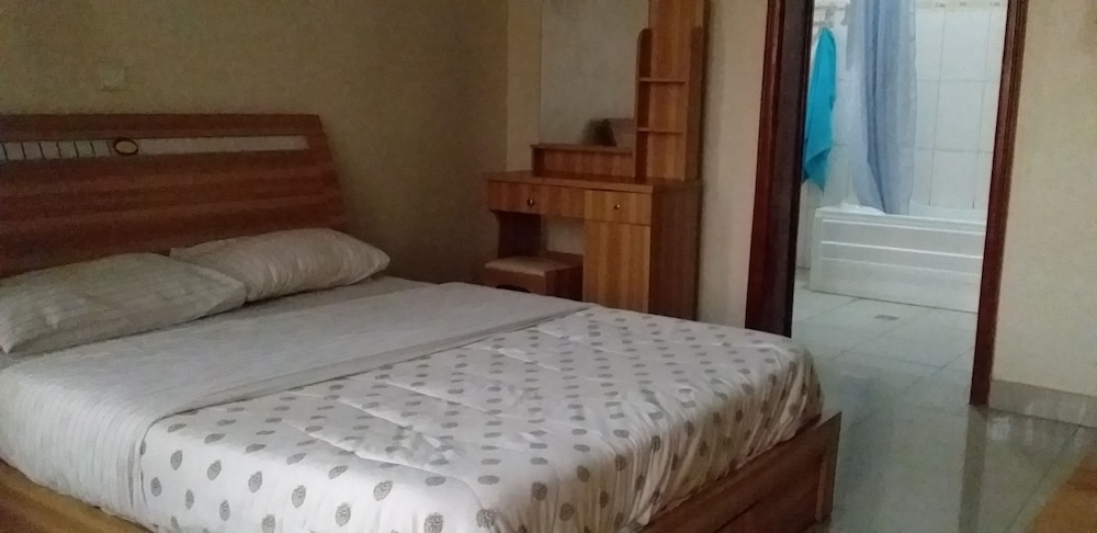 Inganzi Apartments view 4