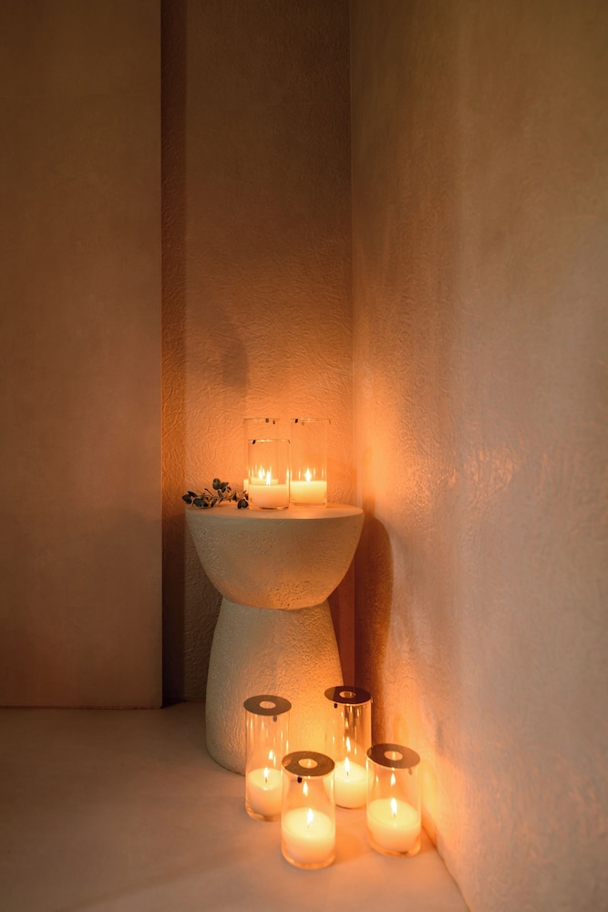Themis Goddess Cave Suites