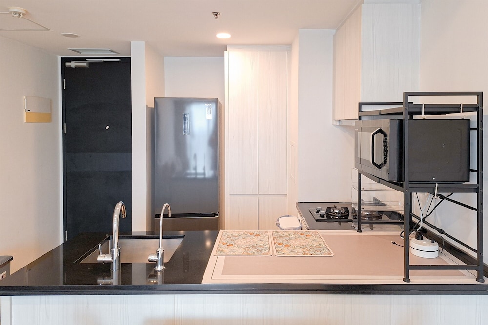 Minimalist 1Br Branz Bsd City Apartment Near Aeon Mall