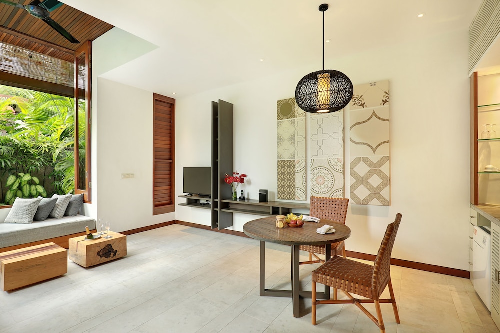 The Elysian Boutique Villa Hotel 14