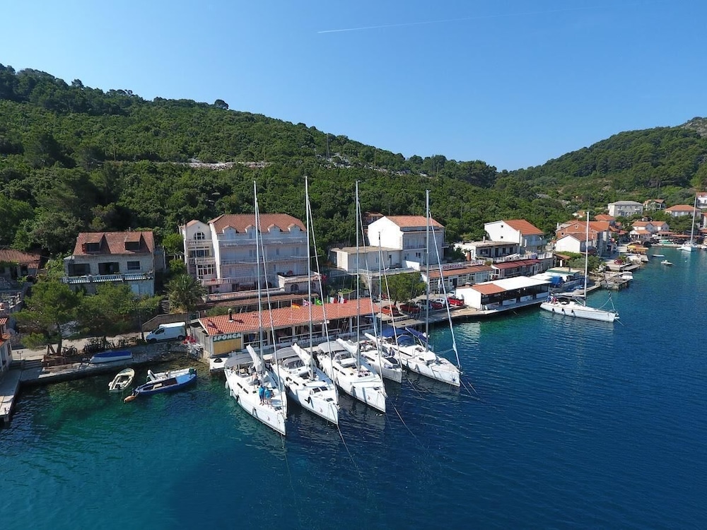 Apartments Sponga