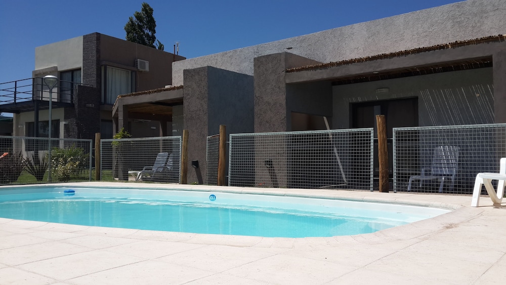 Cabanas Bonarda