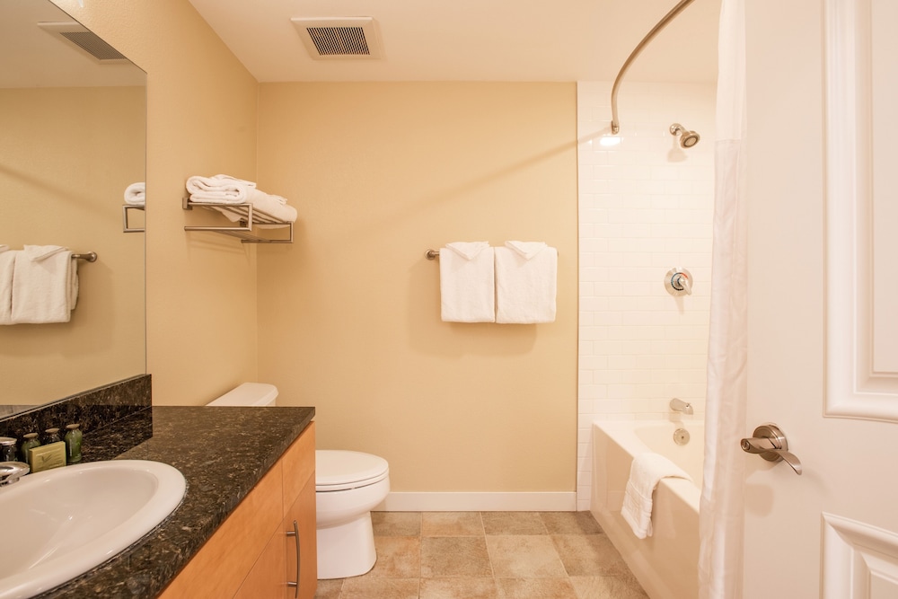 Fraser Crossing/Founders Pointe, Condo 2 bedroom w/ Gondola Access (Value Rated Condo 3402) - Property Image 24