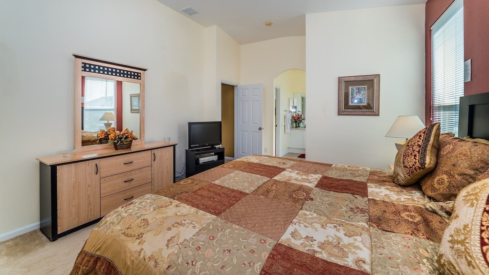 Windsor Palms Resort 4 Bedroom Home+ Game Room 4 Home