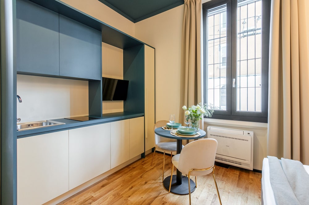 Quantum 5 Electron in Milano