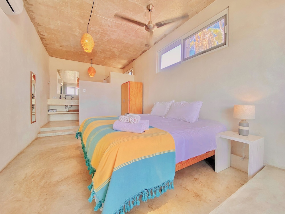 Perro Surfero Hotel Boutique - Todos Santos, BCS