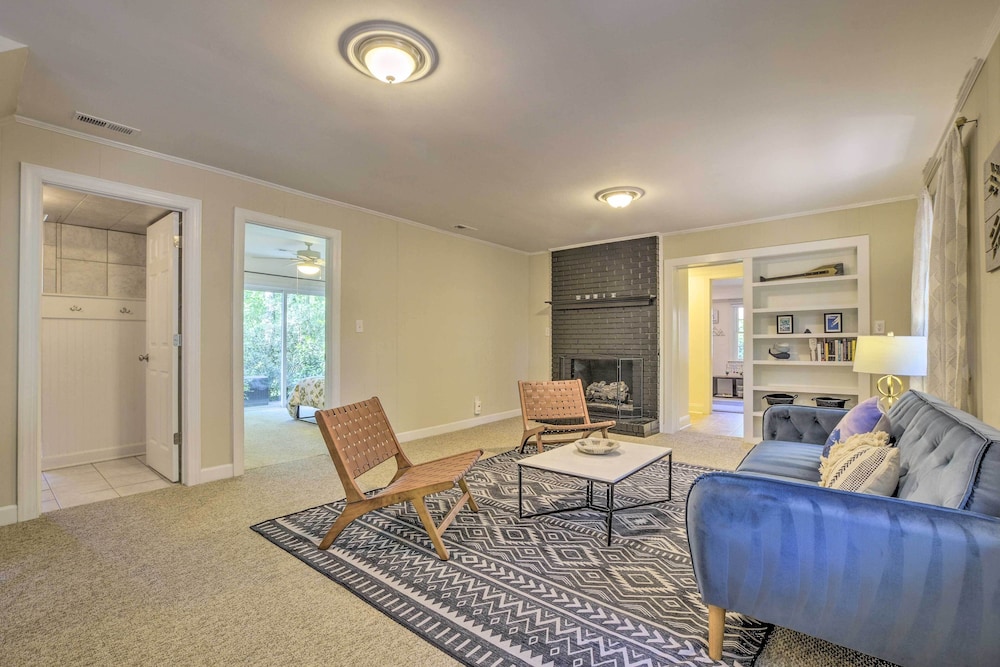 Bright Cary Home With Deck < 15 Mi to Raleigh! - Property Image 42