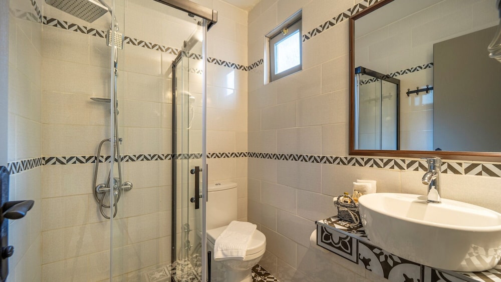 Selimhan Otel - Selimiye - Image 13
