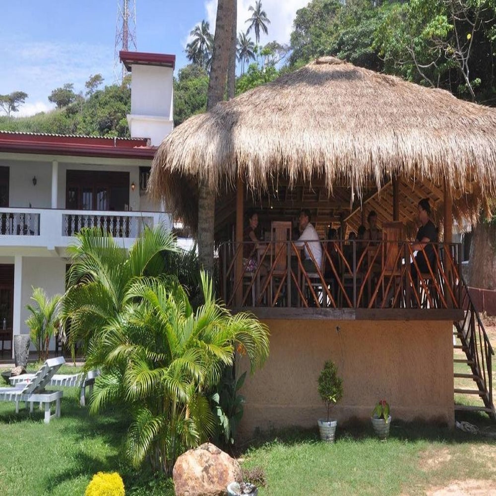 Vista Randiya Sea View Inn