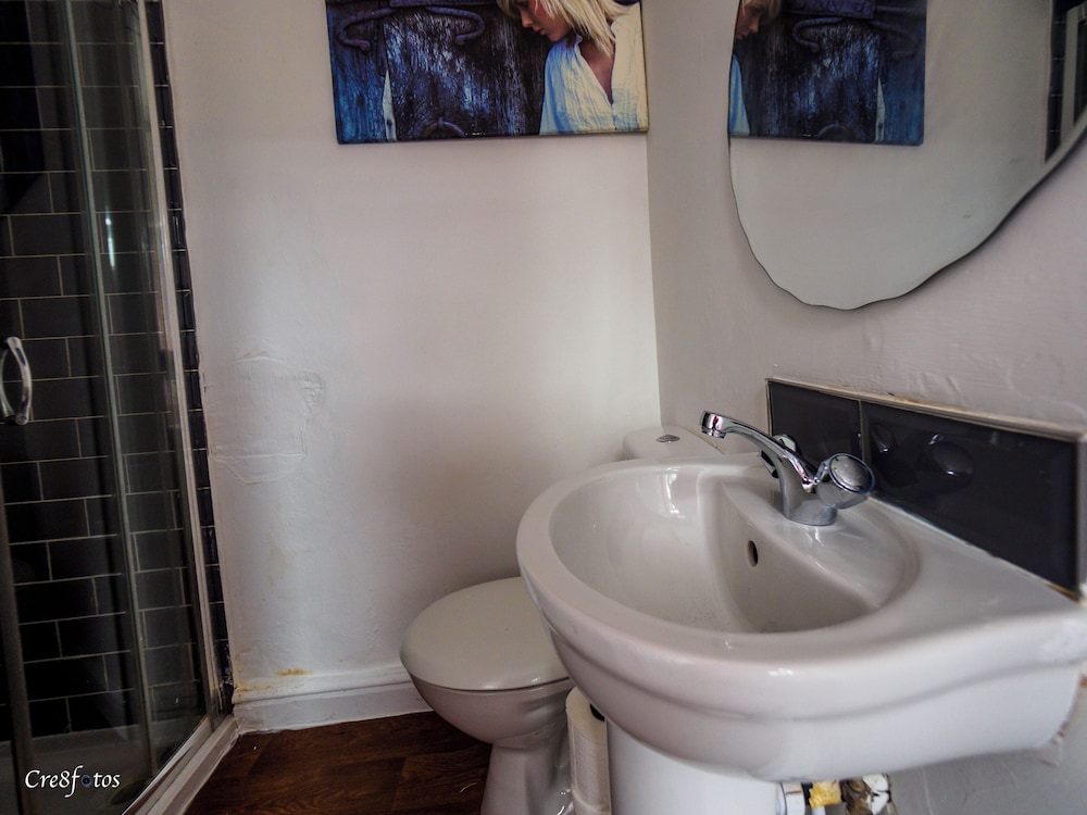 Bucknall Lodge Family Room 4 Hanley