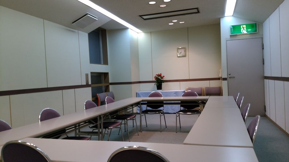 meeting & event spaces