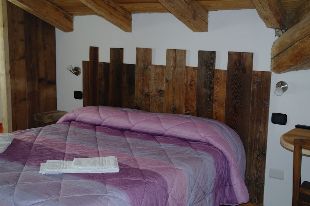 Le Vieux Noyer