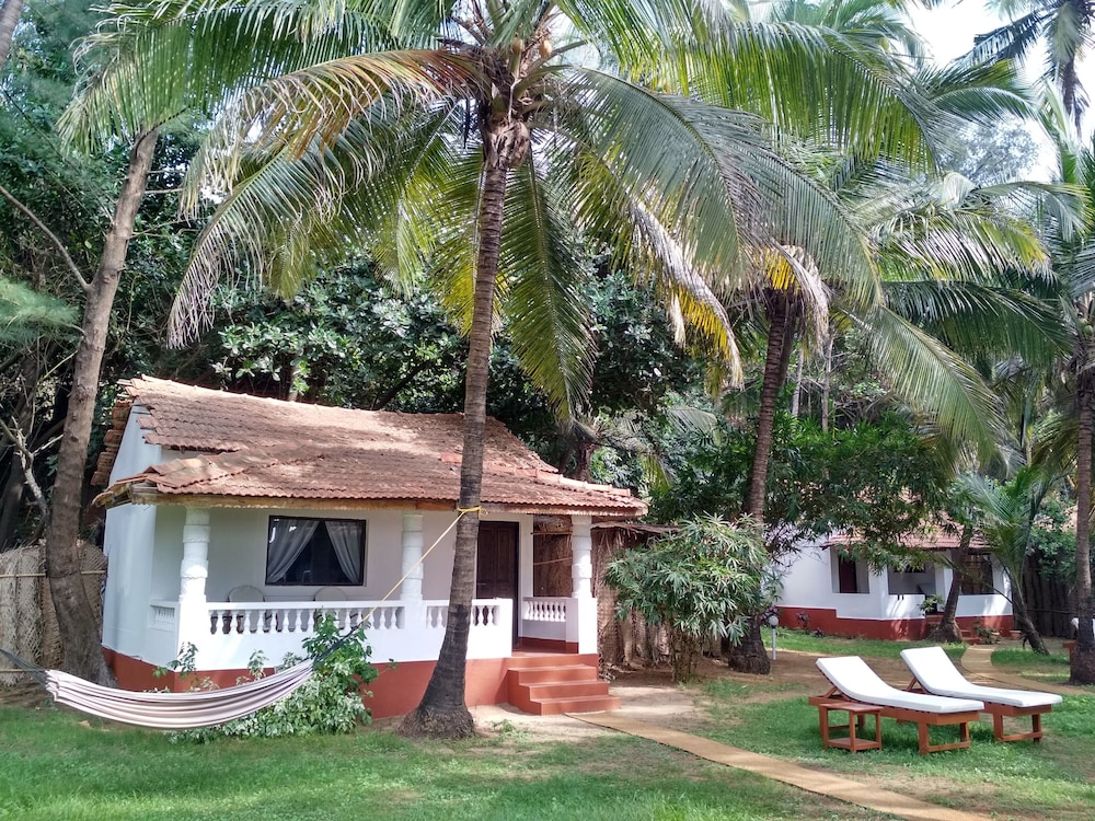 Mamagoa Resort