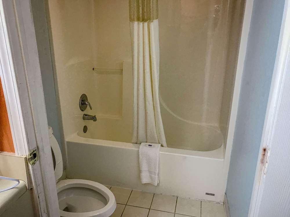 Motel 6 Ozark, AR