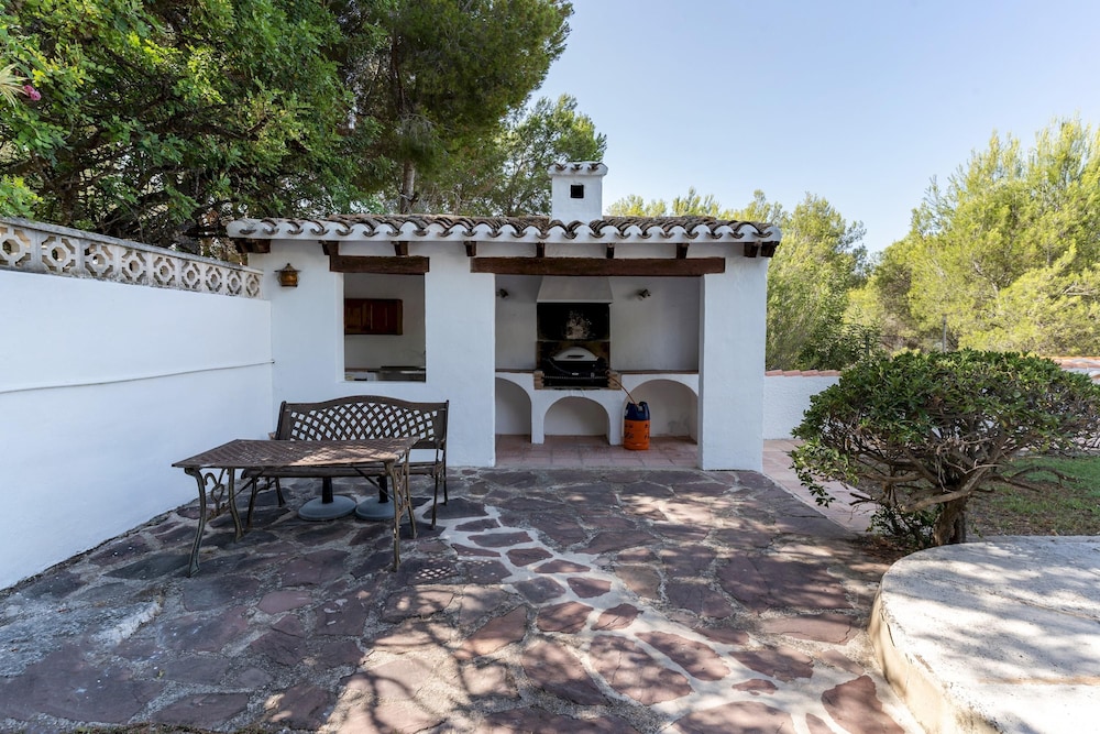Villa Rosa in Javea With 4 Bedrooms and 3 Bathrooms