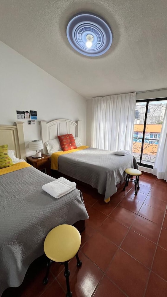 Hostal Mago