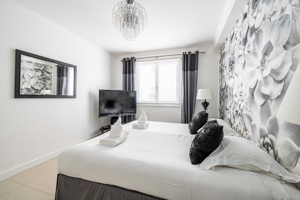 Cosy Apartment - Martinez - 2 Bedrooms/6 People view 5