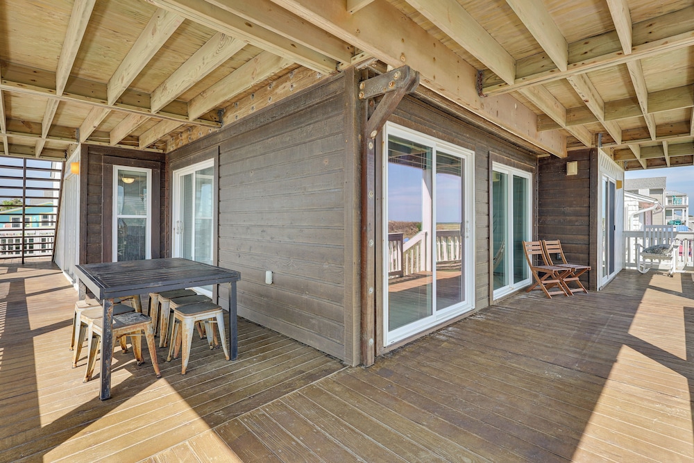 Deck & View: Oceanfront Oasis in Oak Island!