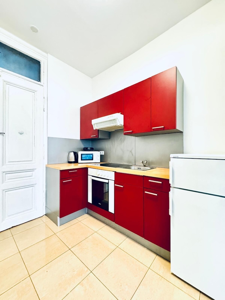 Comfortable 1BR Lounge Westbahnhof