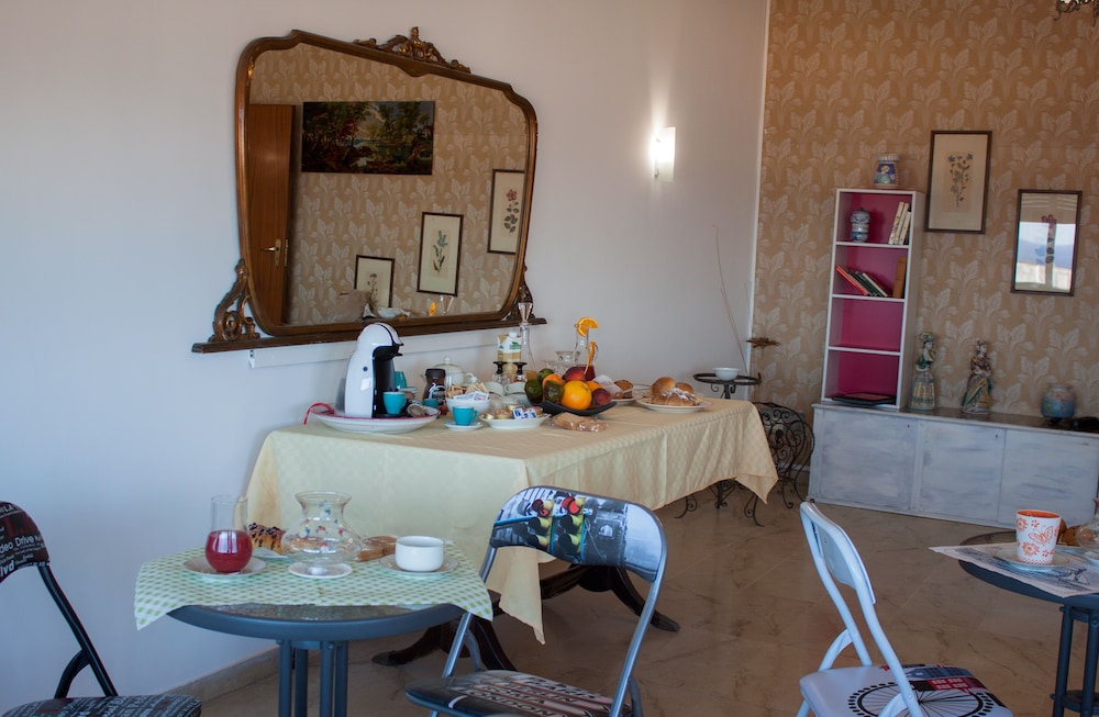 B&B Lighea view 5