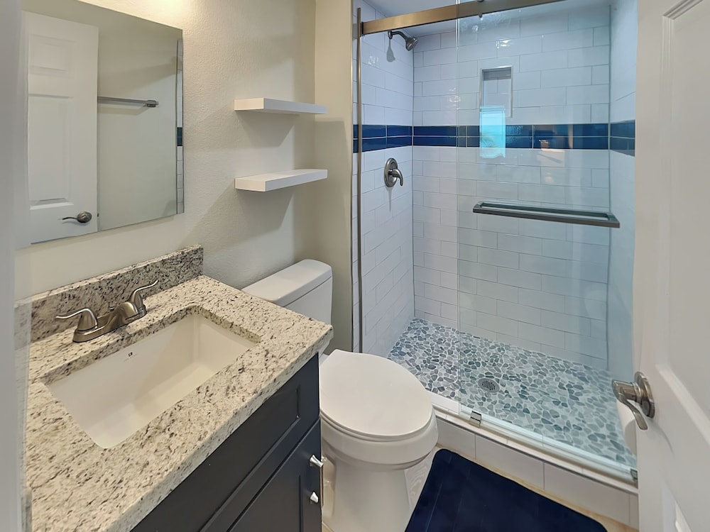 Seaside 3 by Distinctive Beach Rentals