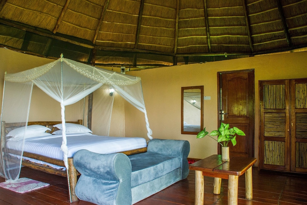 Elephant HAB Lodge