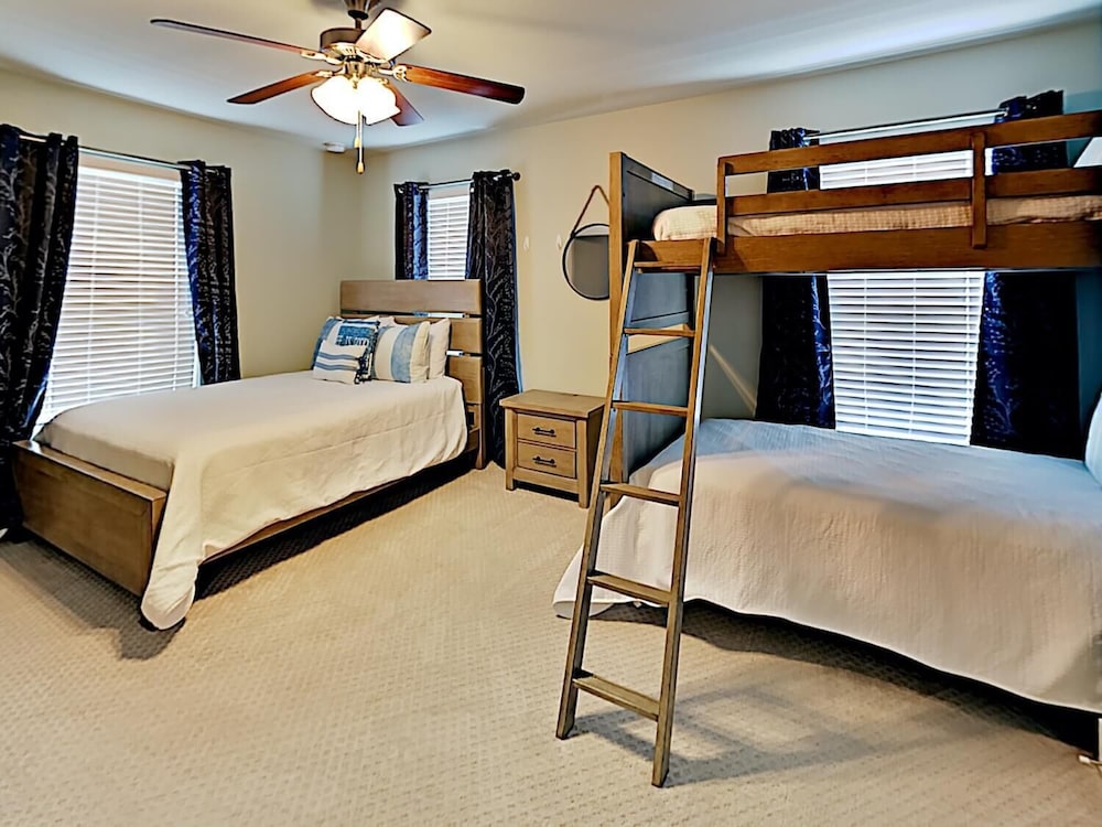 Buena Vista 2 by Southern Vacation Rentals view 2