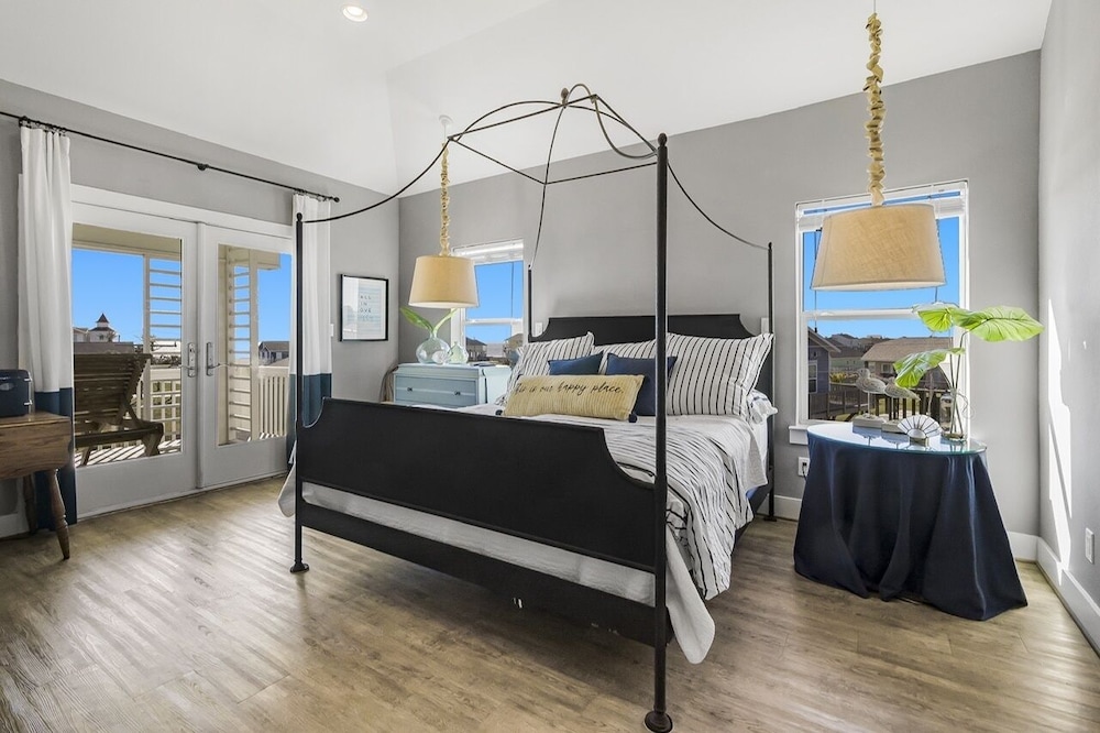 The North Shore 4 Bedroom Home
