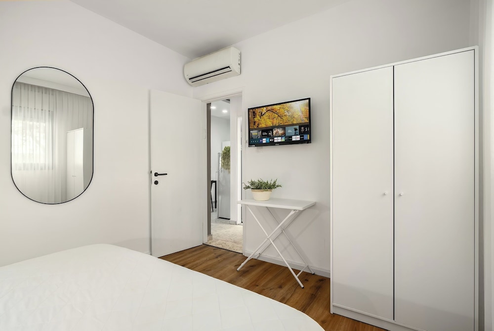 Royal Park Apt Resort by Sea N Rent