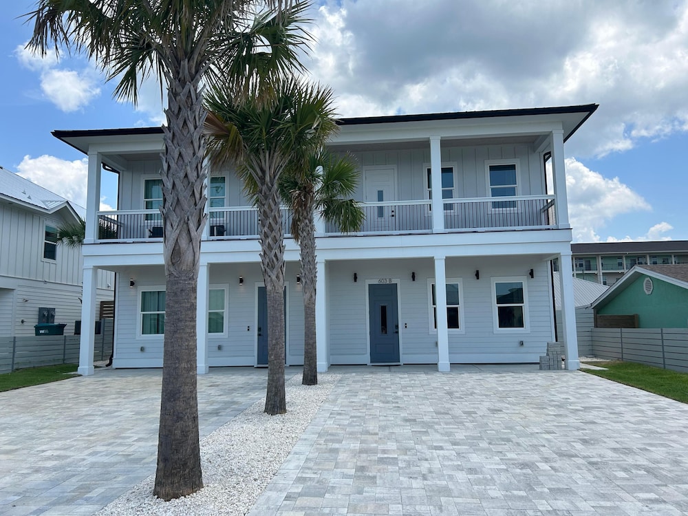 Evergreen By the Sea Unit B